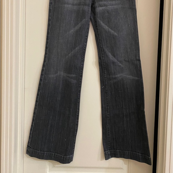 7 For All Mankind - Picture 3 of 3
